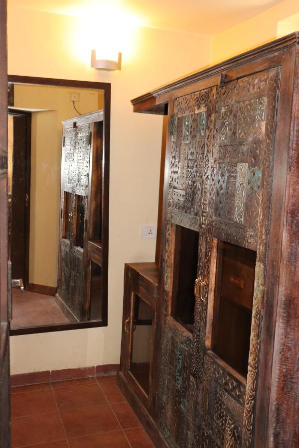 Regenta Resort Bhuj By Royal Orchid Hotels Limited Exteriör bild