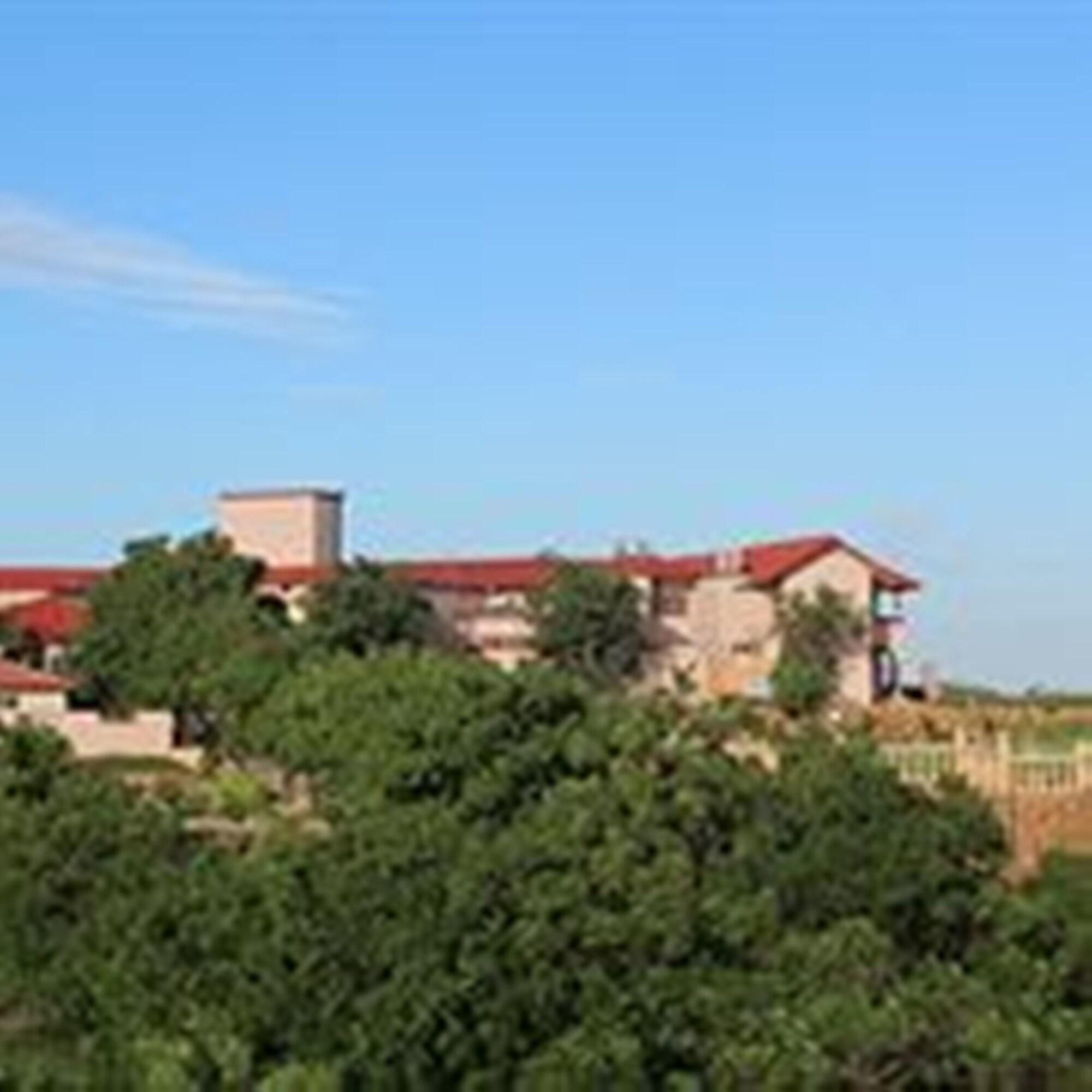 Regenta Resort Bhuj By Royal Orchid Hotels Limited Exteriör bild