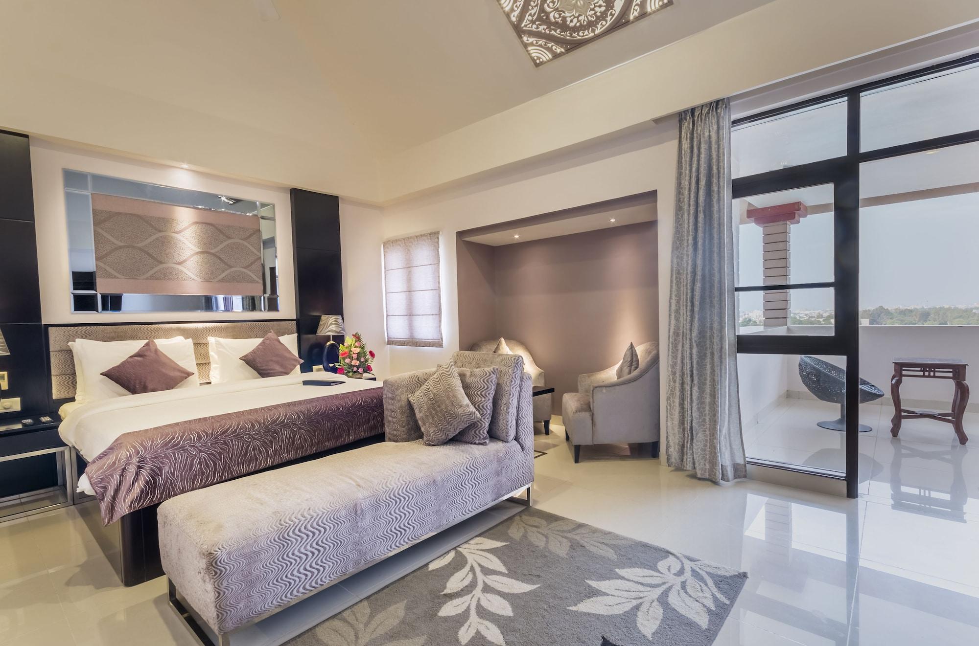 Regenta Resort Bhuj By Royal Orchid Hotels Limited Exteriör bild