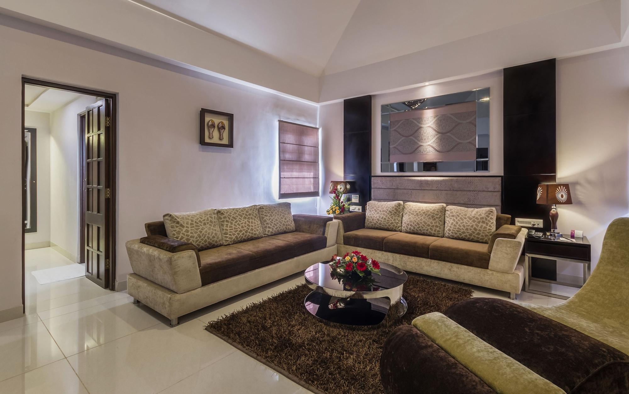 Regenta Resort Bhuj By Royal Orchid Hotels Limited Exteriör bild